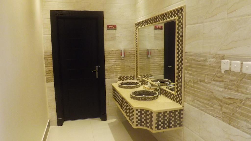Baron Palace - Almasif Hotel Apartments Riad Cameră foto