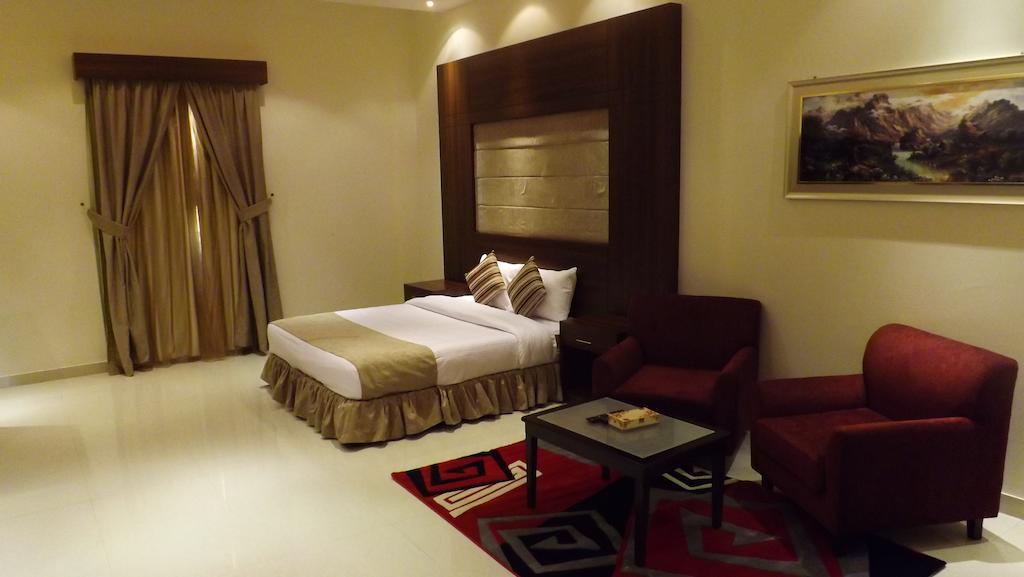 Baron Palace - Almasif Hotel Apartments Riad Cameră foto