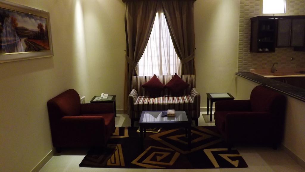 Baron Palace - Almasif Hotel Apartments Riad Cameră foto